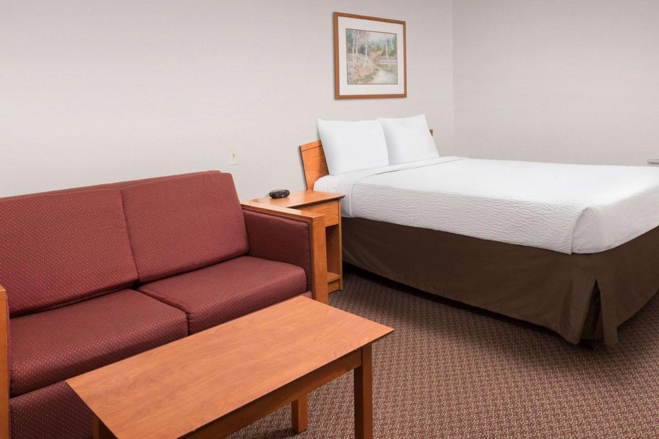 Woodspring Suites San Antonio North Live Oak I-35 Eksteriør billede